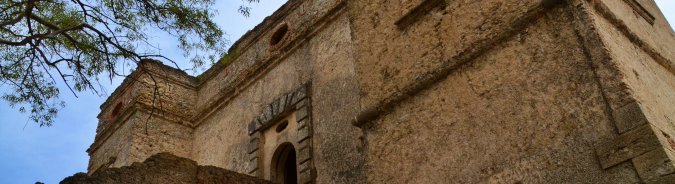 Il Castello di San Fili: un sogno sospeso nel tempo